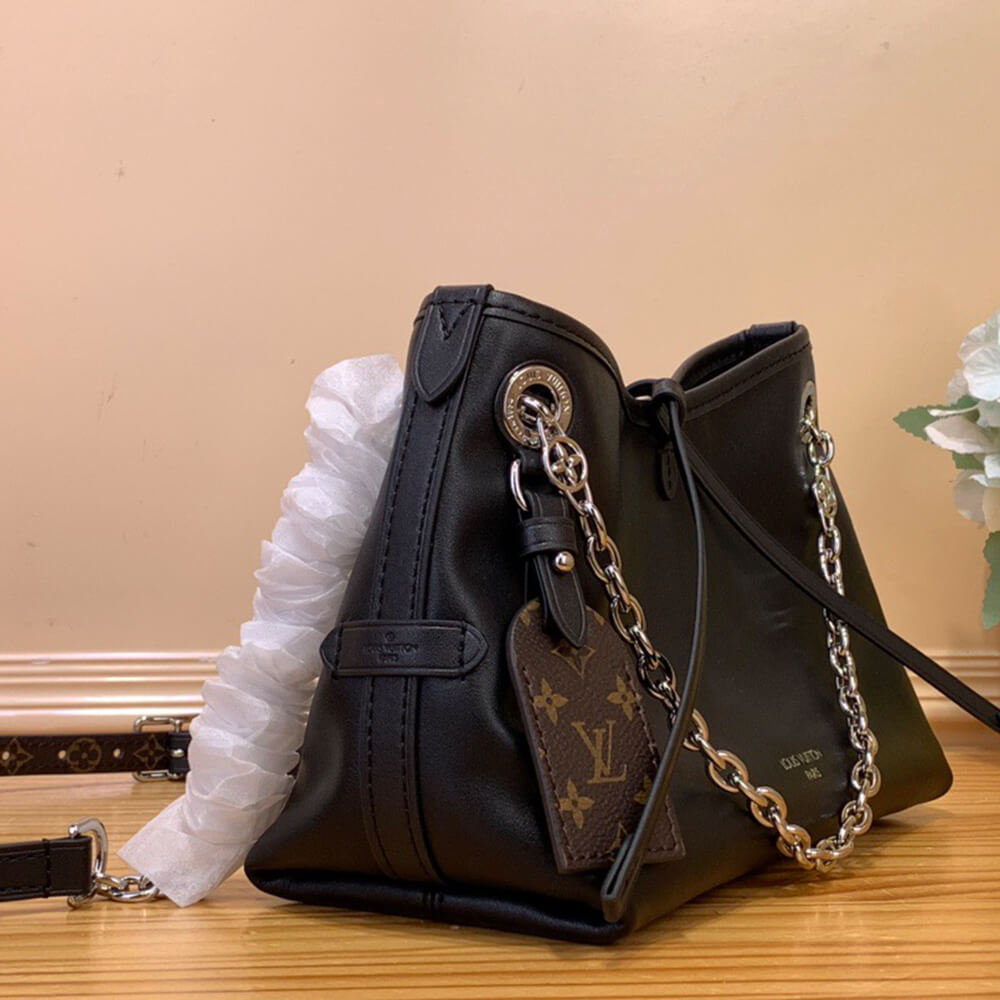 LV CarryAll Vibe BB - Image 3