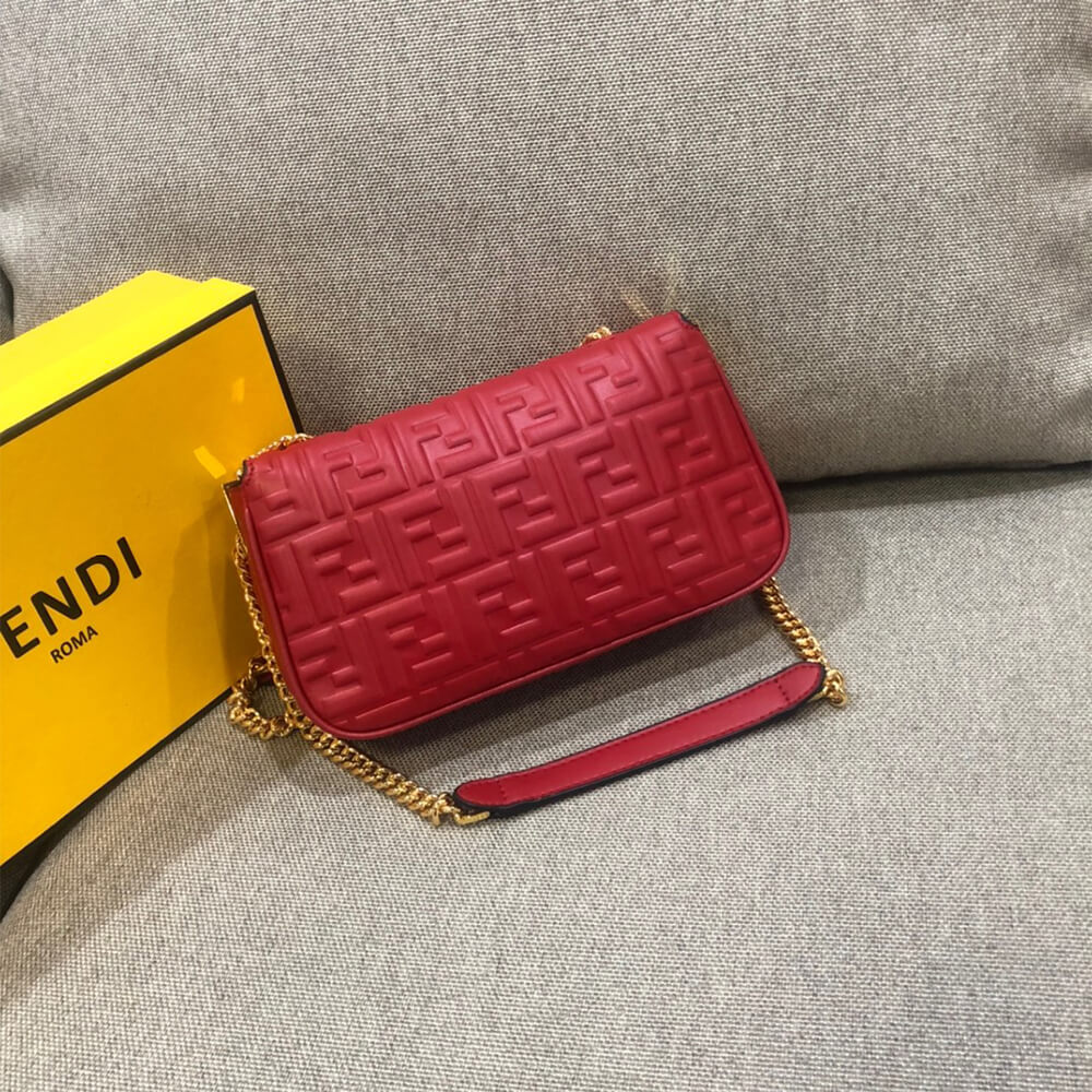 Red Fendi Baguette Chain Midi - Image 3