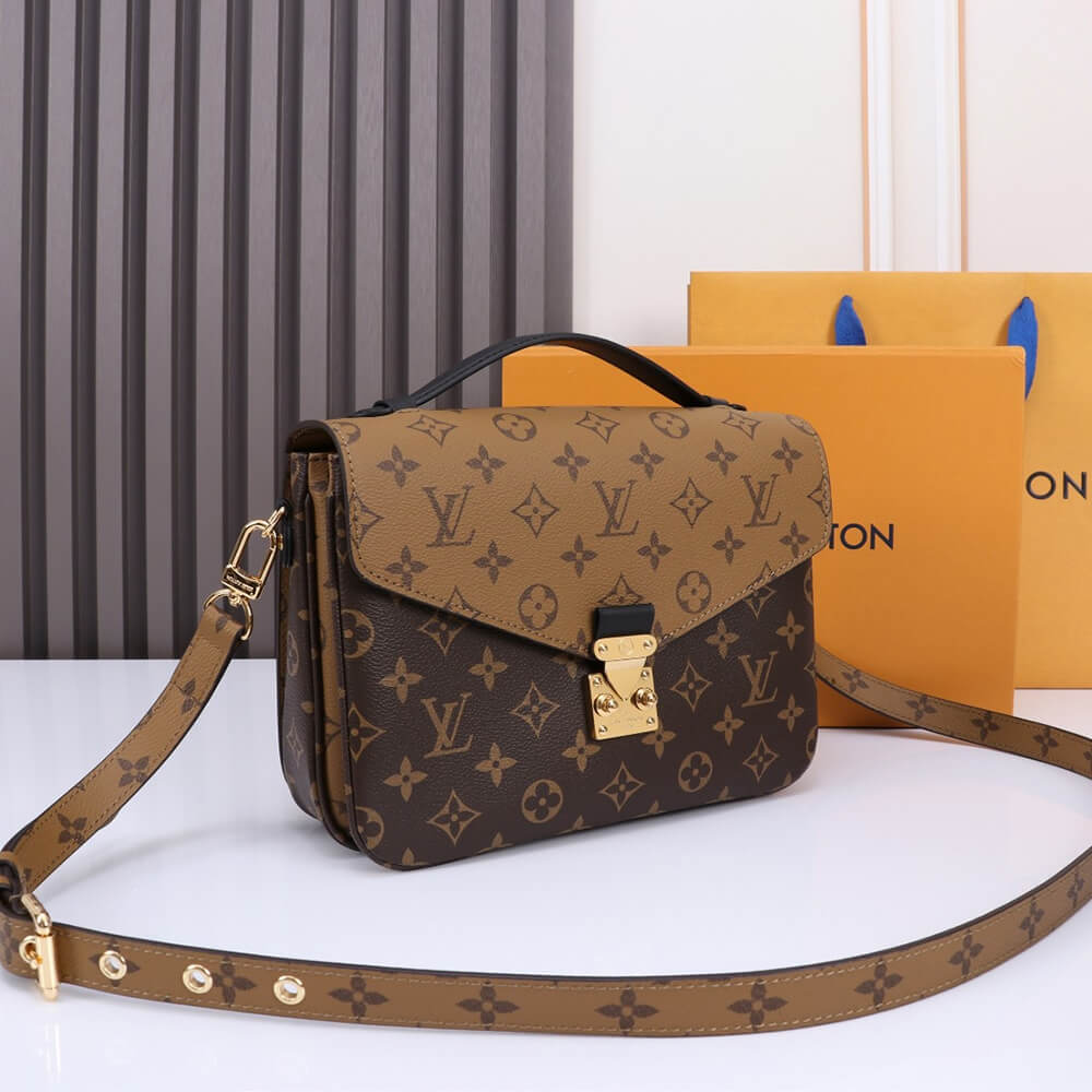 Monogram LV Pochette Metis - Image 3