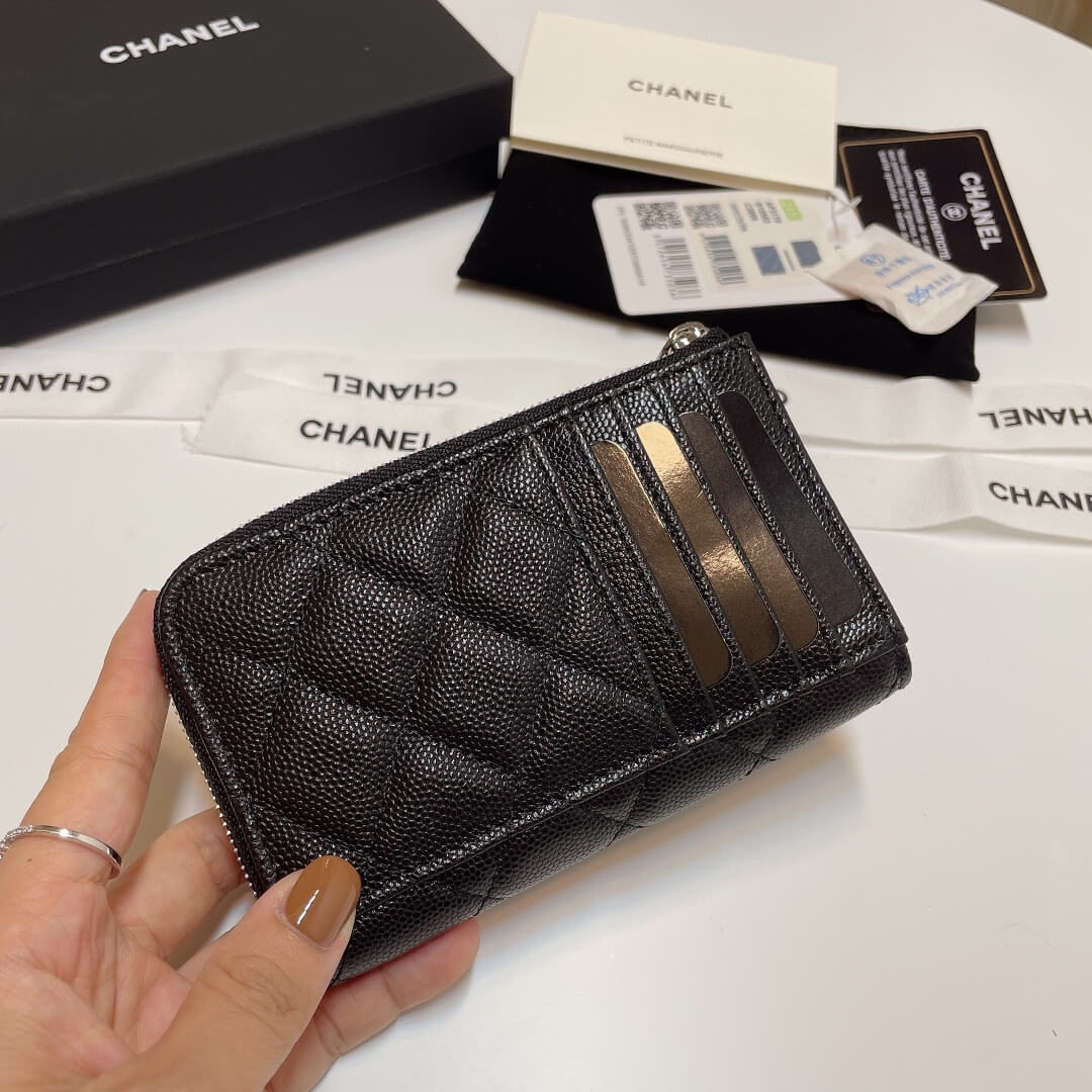 Chanel Classic Zipped Card Holder - Image 3
