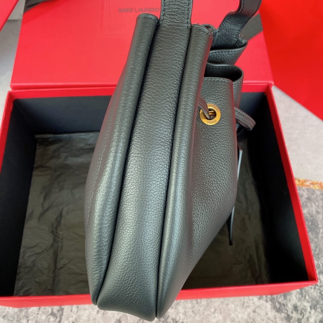 Black YSL PARIS VII small hobo in grained leather - Image 3