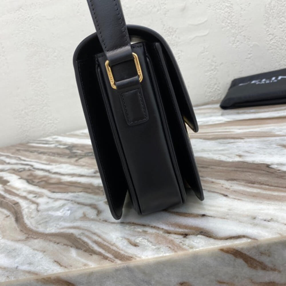 Black CELINE CLASSIQUE TRIOMPHE BAG IN CALFSKIN - Image 3