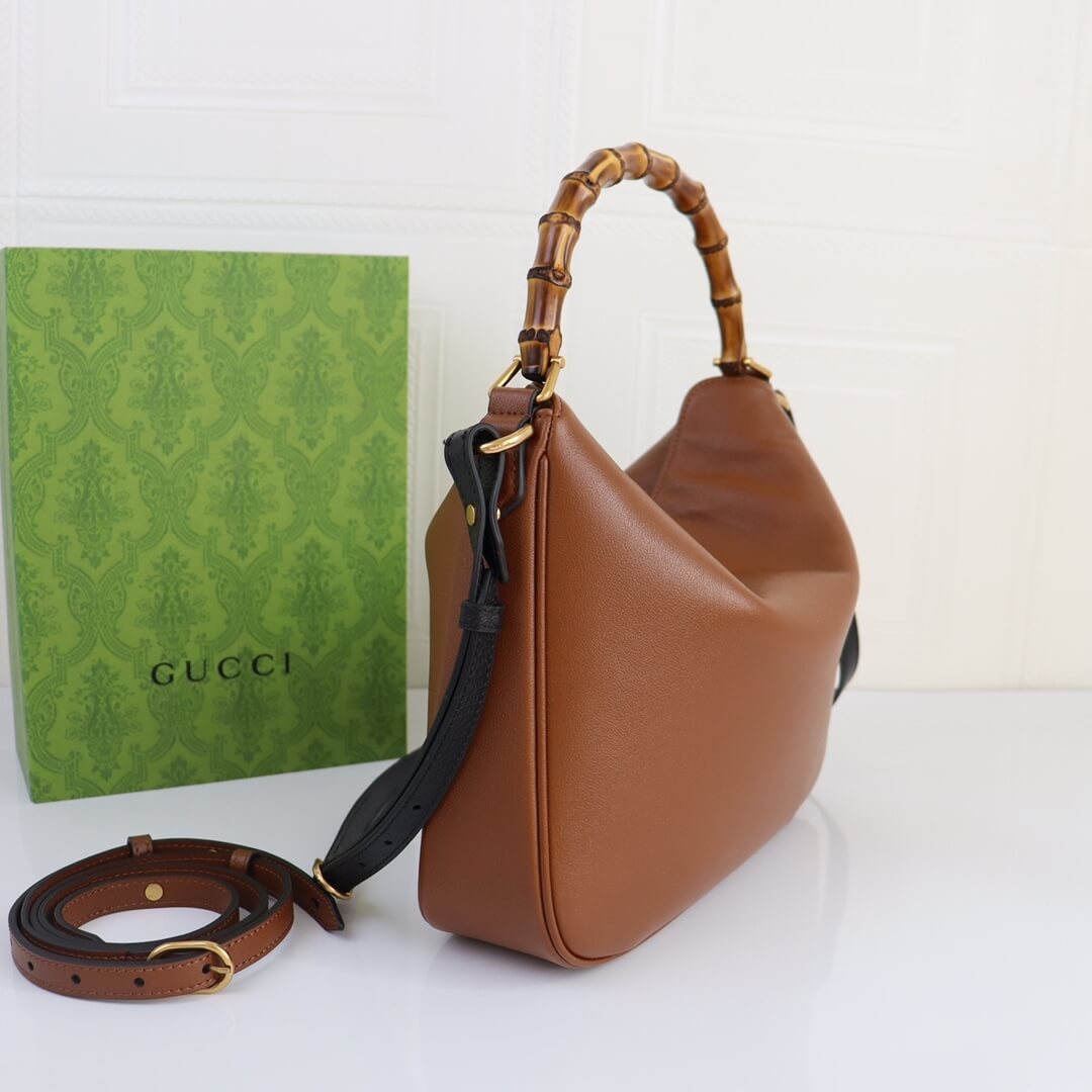 Gucci Diana Medium Shoulder Bag - Image 3