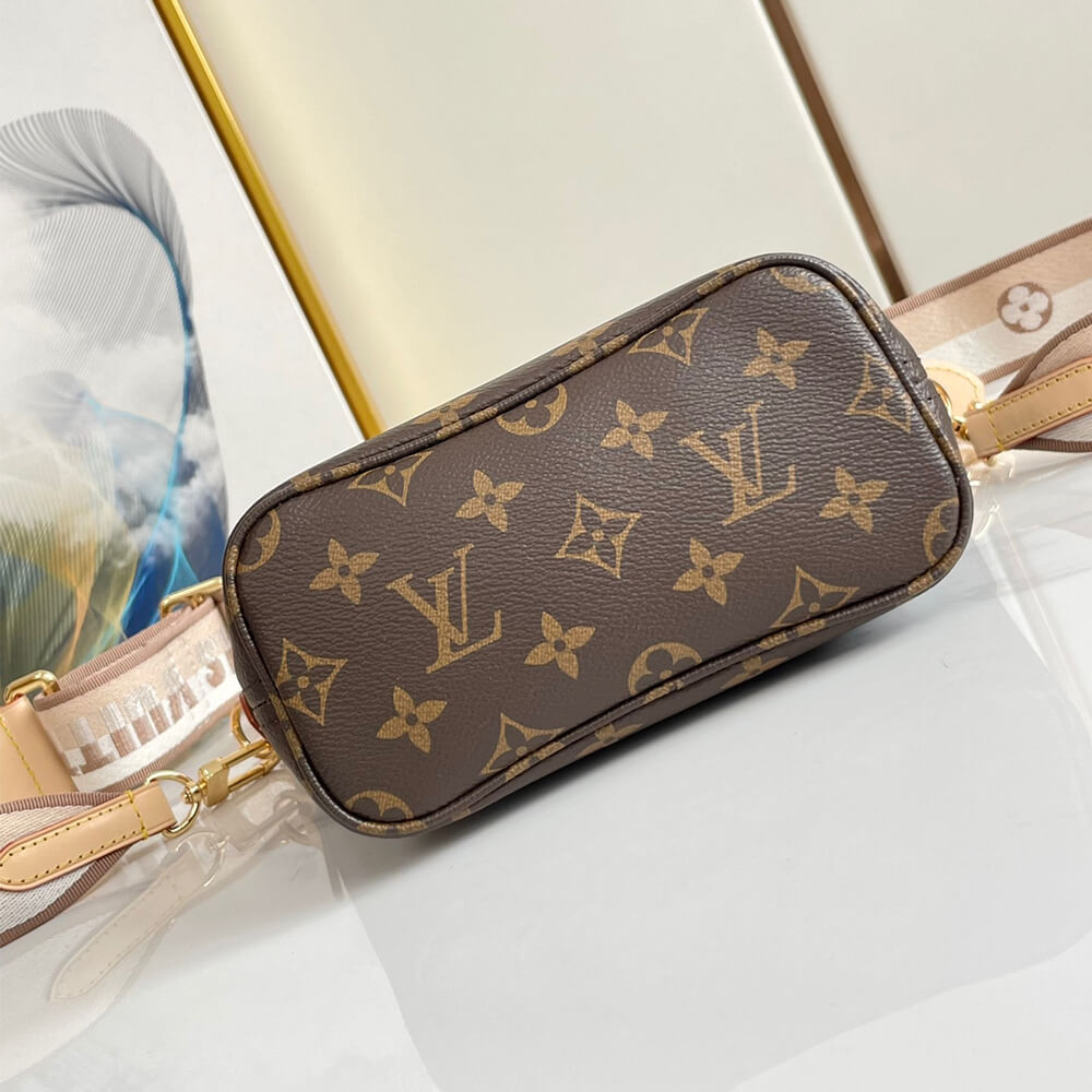 LV Neverfull BB - Image 4