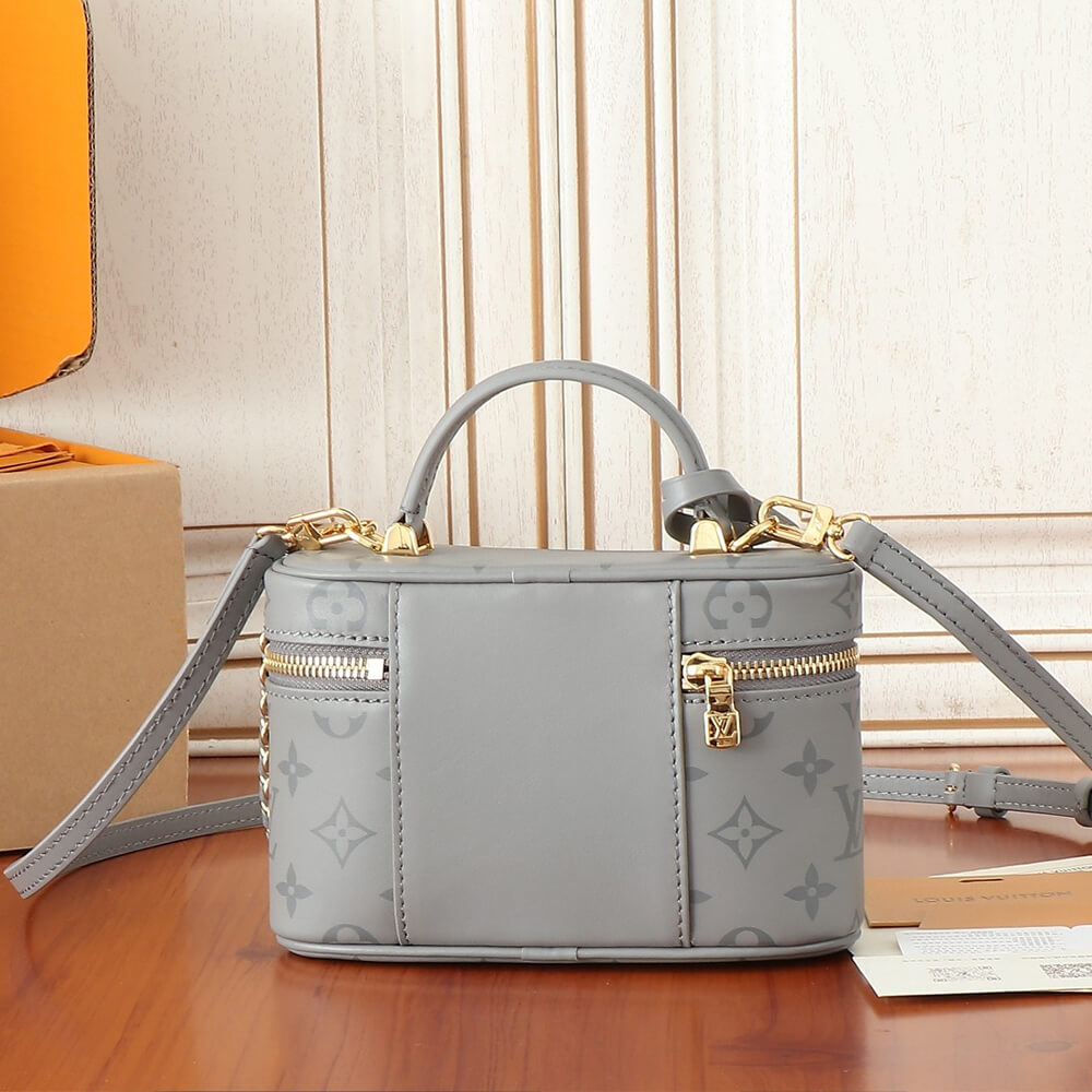 Trianon Gray LV Vanity Chain Pouch - Image 4