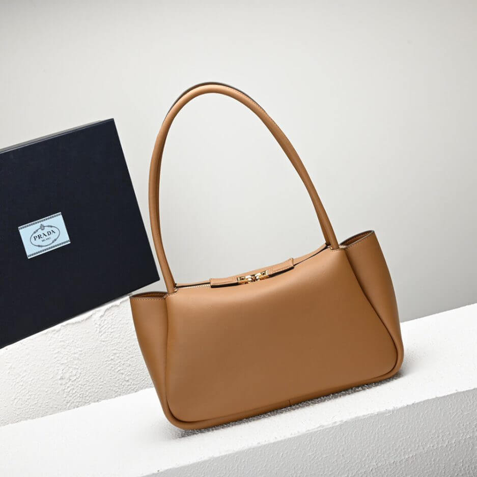 Prada Medium leather handbag - Image 4