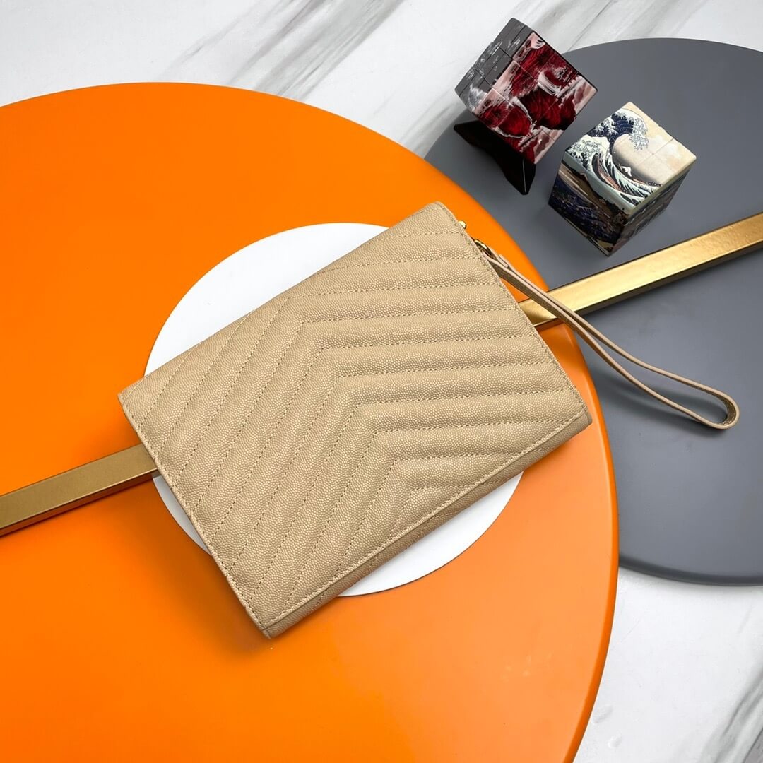 dark YSL CASSANDRE matelasse leather flap clutch - Image 4