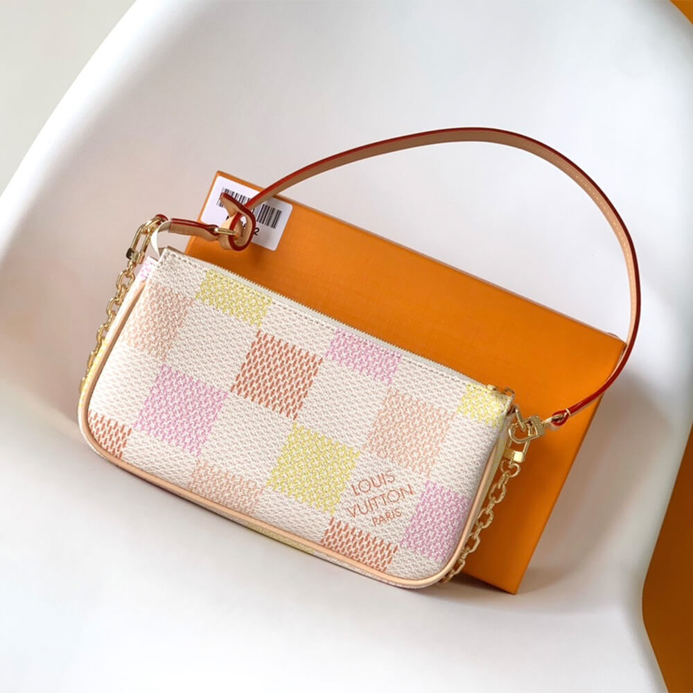 Peach Pink LV Pochette Accessoires - Image 4