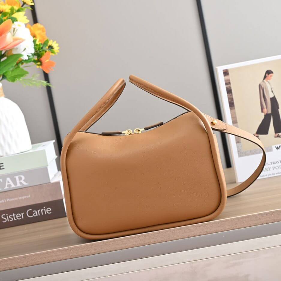 Caramel Prada Darling leather Handbag - Image 4