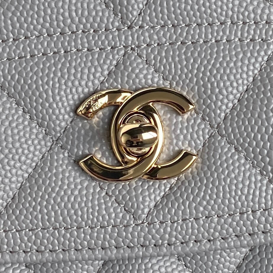 Chanel 25C Mini Backpack - Image 4