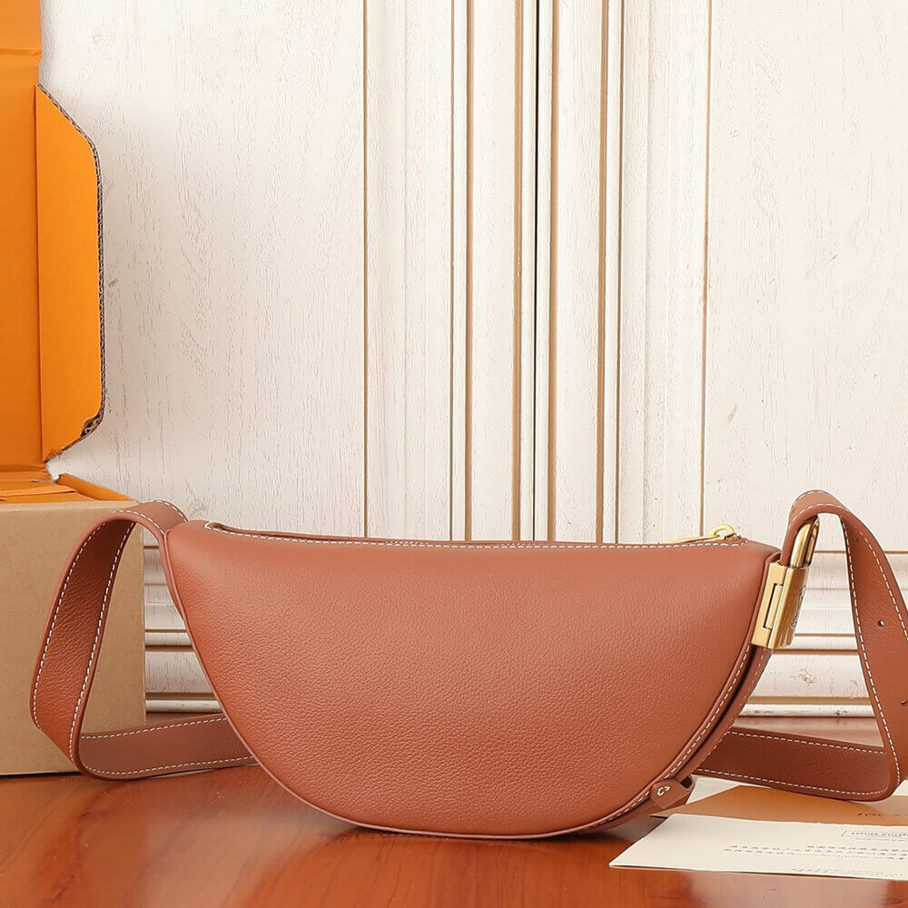 LV Low Key Bumbag - Image 4