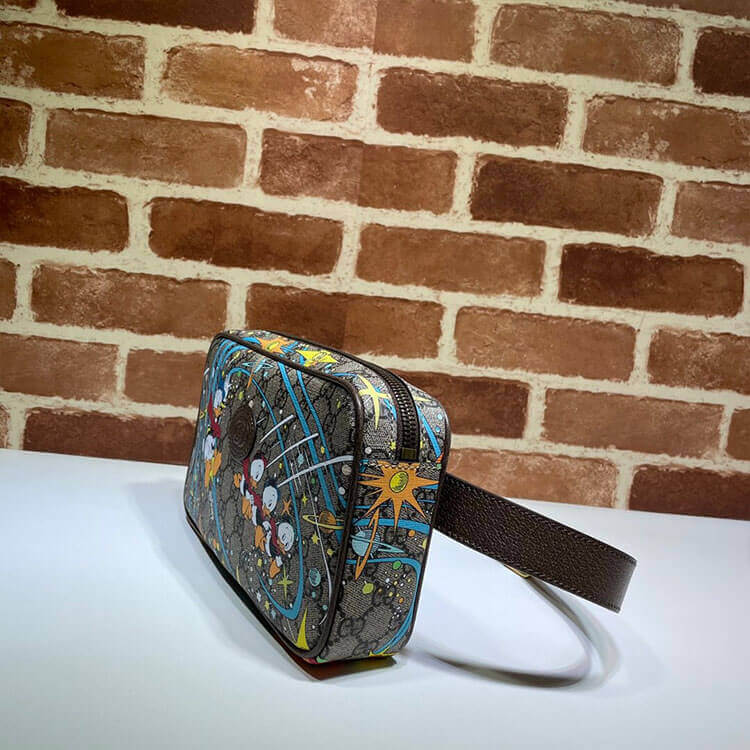 Disney x Gucci Donald Duck Print Belt Bag - Image 4