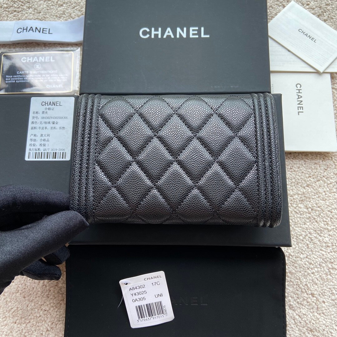 Black Chanel boy long wallet - Image 4