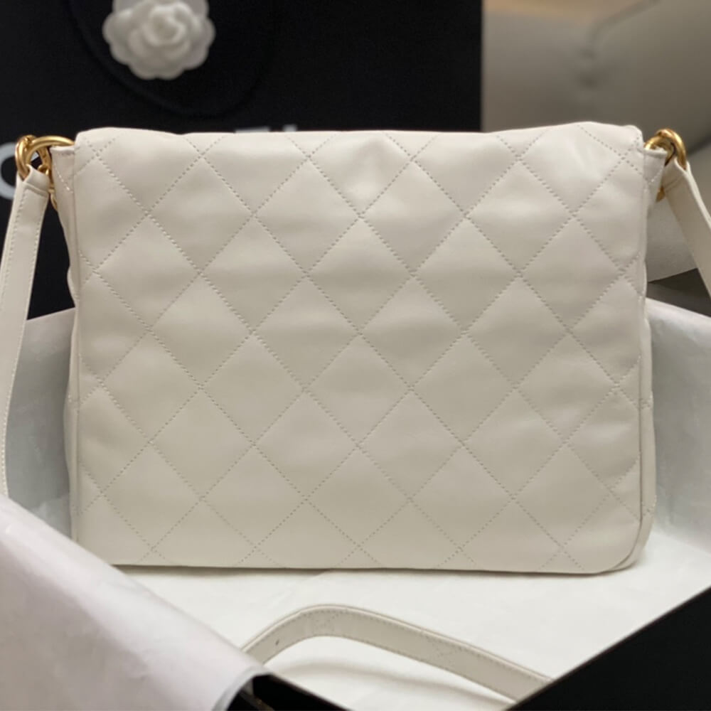 Chanel 24P hobo - Image 4