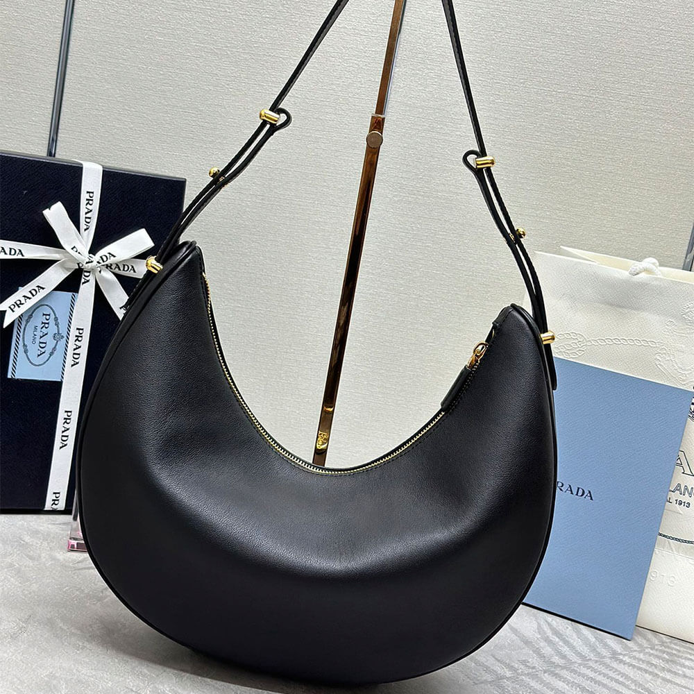 Black Prada Large leather shoulder bag - Image 4