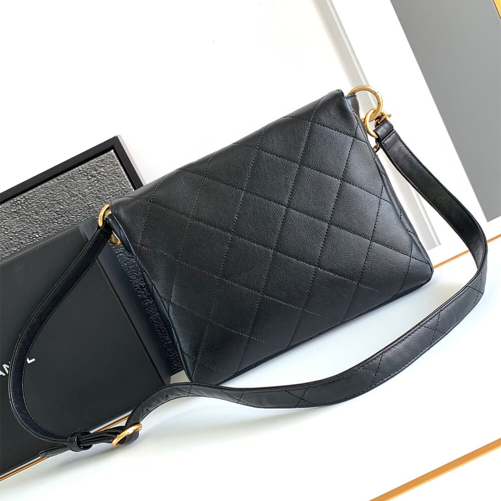 Chanel 24P hobo - Image 4