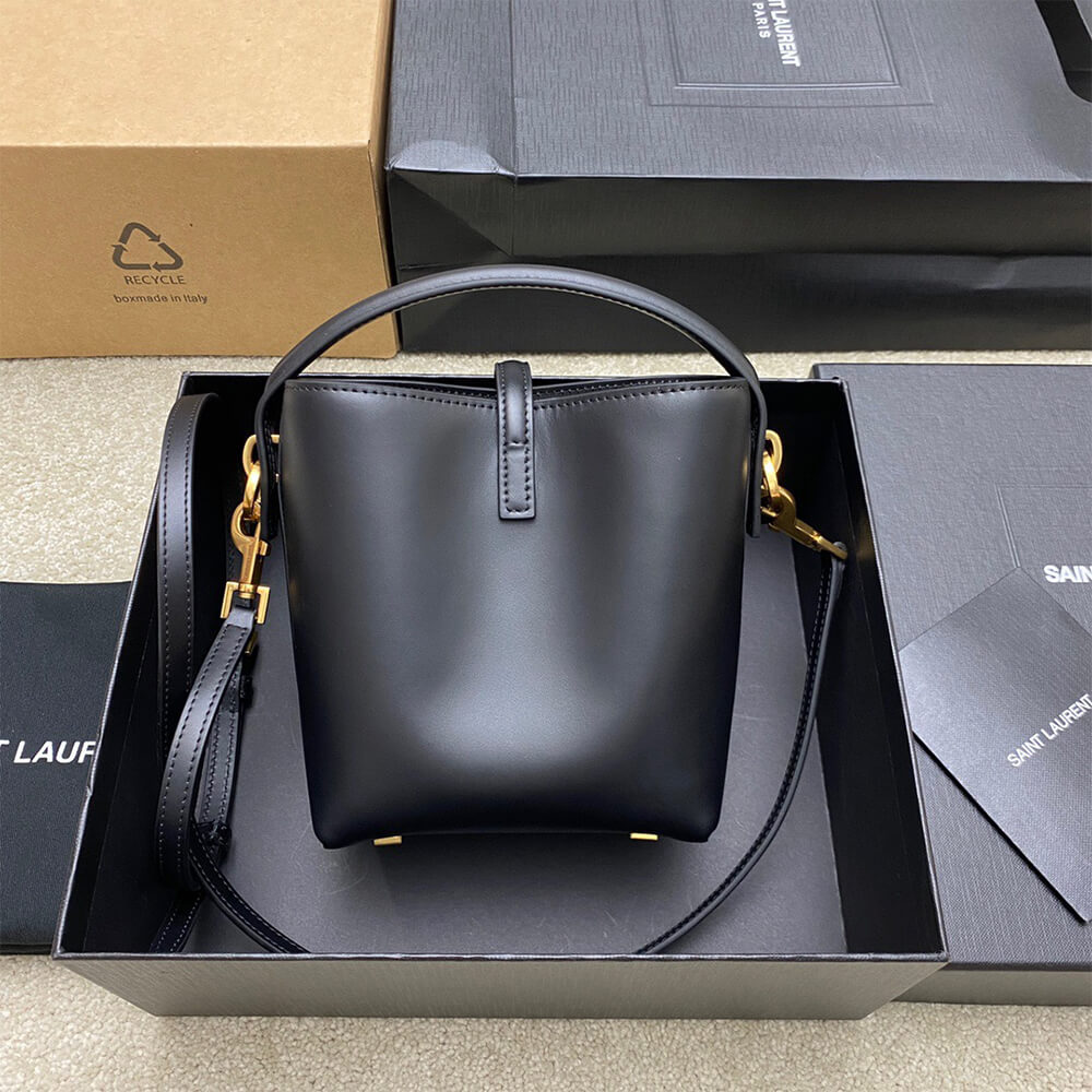 BLACK YSL LE 37 mini in shiny leather - Image 4