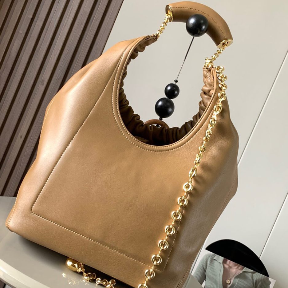 Oak Loewe Medium Squeeze bag in nappa lambskin - Image 4