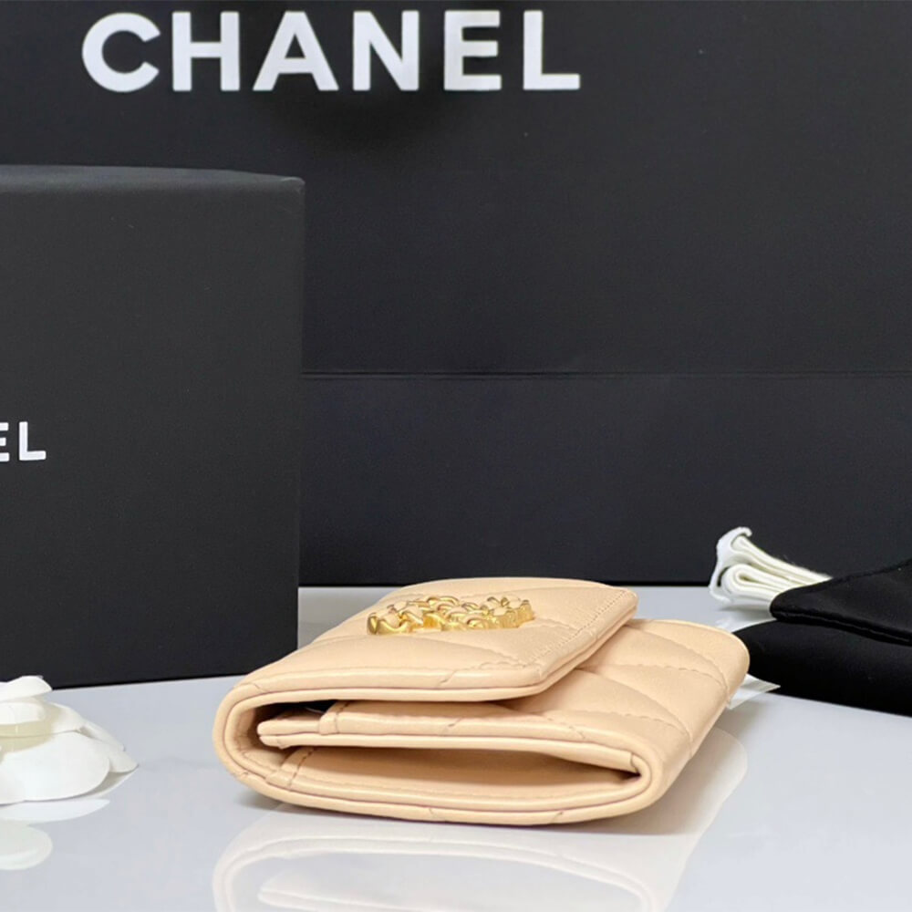 Chanel 19 flap card holder - Image 4