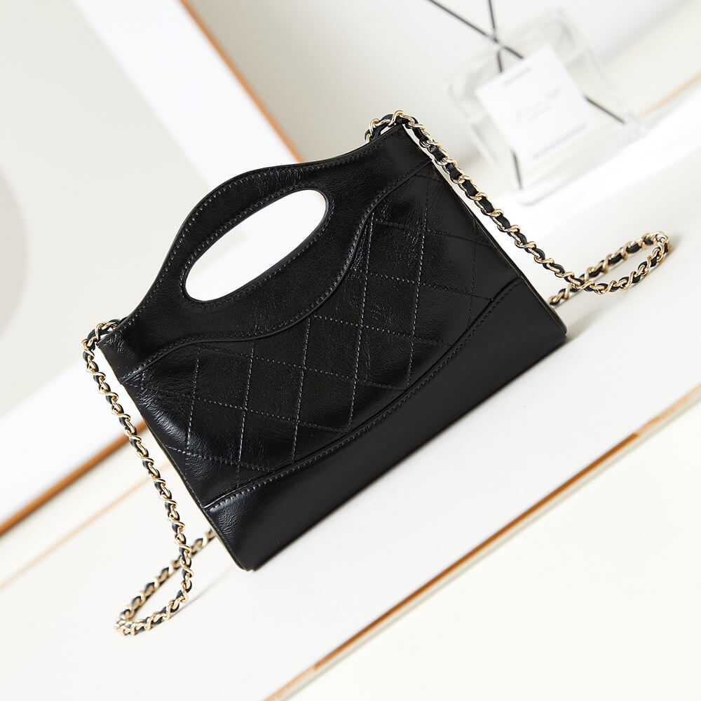 CHANEL 31 nano Bag - Image 4