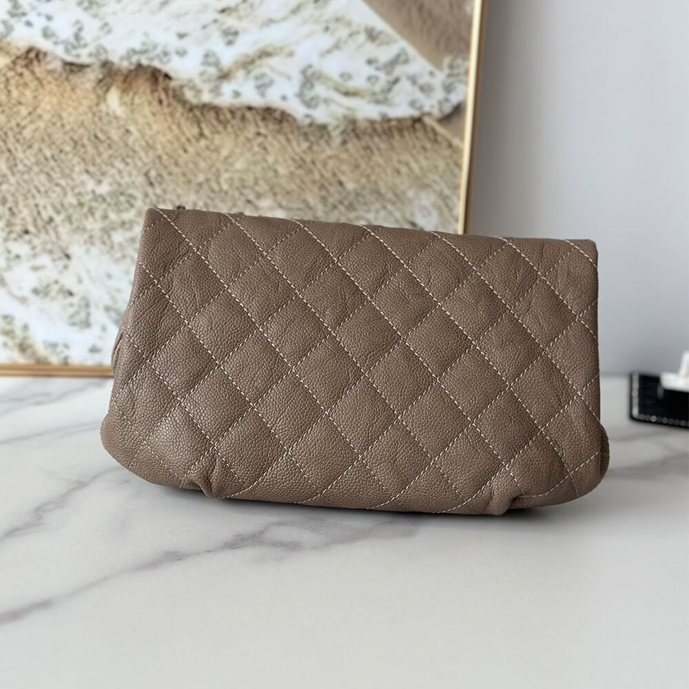 Apricot Chanel Vintage Cloud Bag (Best
 grade) - Image 4