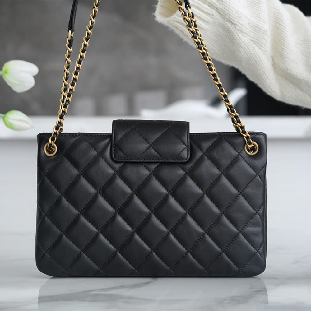Chanel Logo Shoulder Bag - Image 4