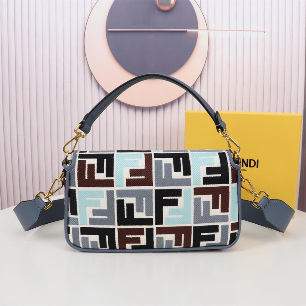 Canvas FF embroidery Fendi Baguette (Best
 grade) - Image 4