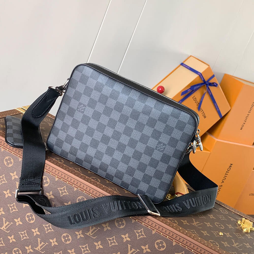 LV rio Messenger Bag - Image 4