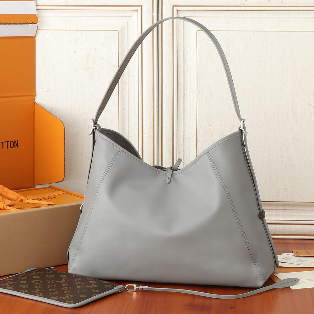 LV CarryAll Vibe MM - Image 4