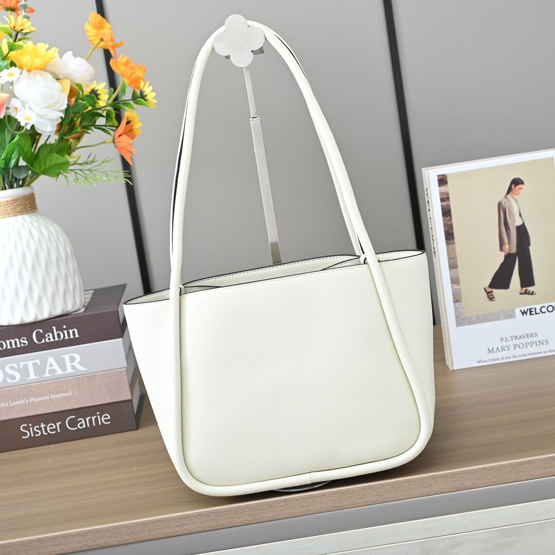 White Prada Leather mini tote bag - Image 4