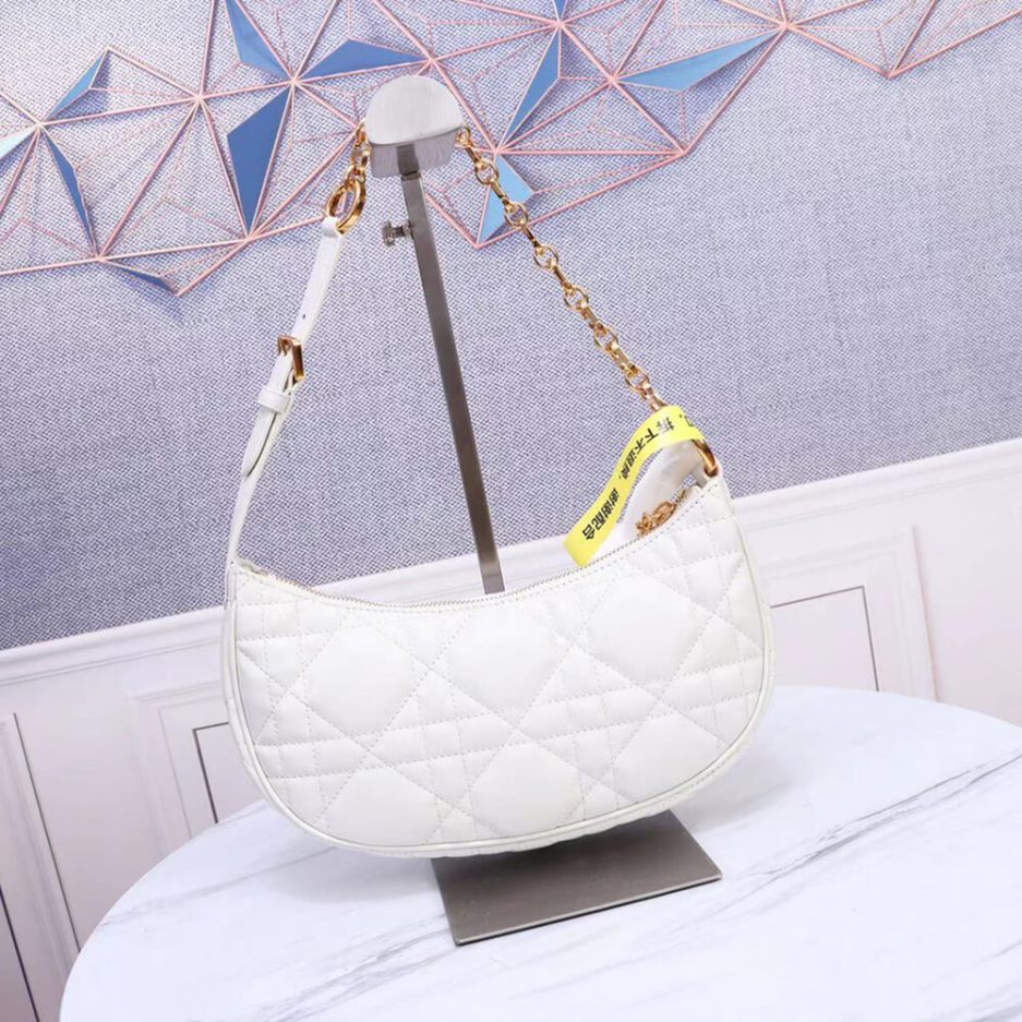 Latte CD LOUNGE BAG - Image 4