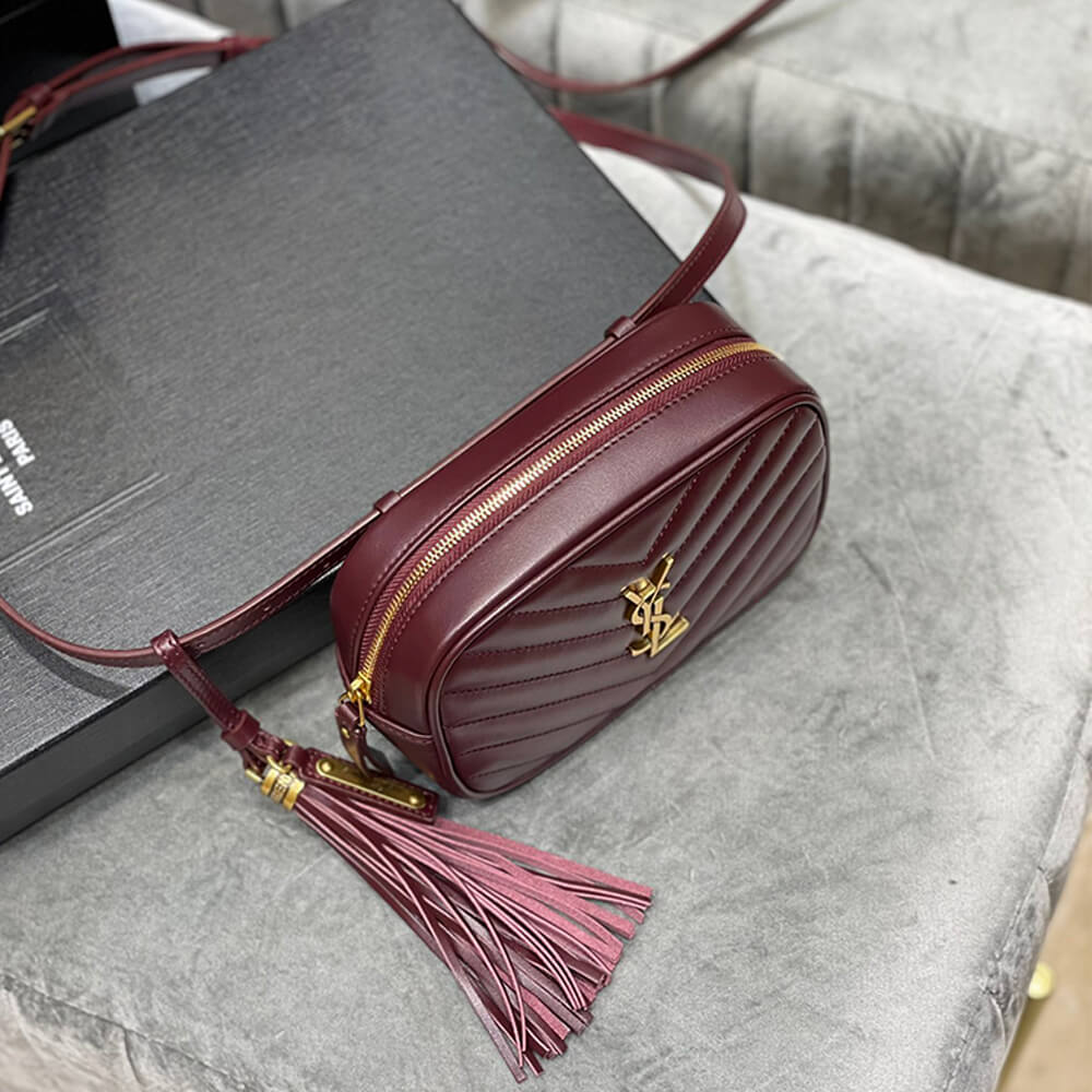 ROUGE YSL LOU BELT BAG IN MATELASSE LEATHER - Image 4