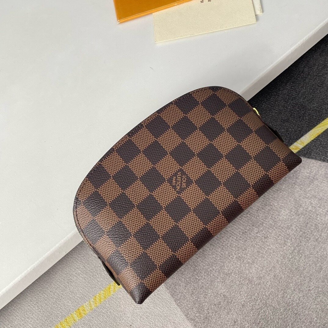 LV Cosmetic Pouch PM - Image 4