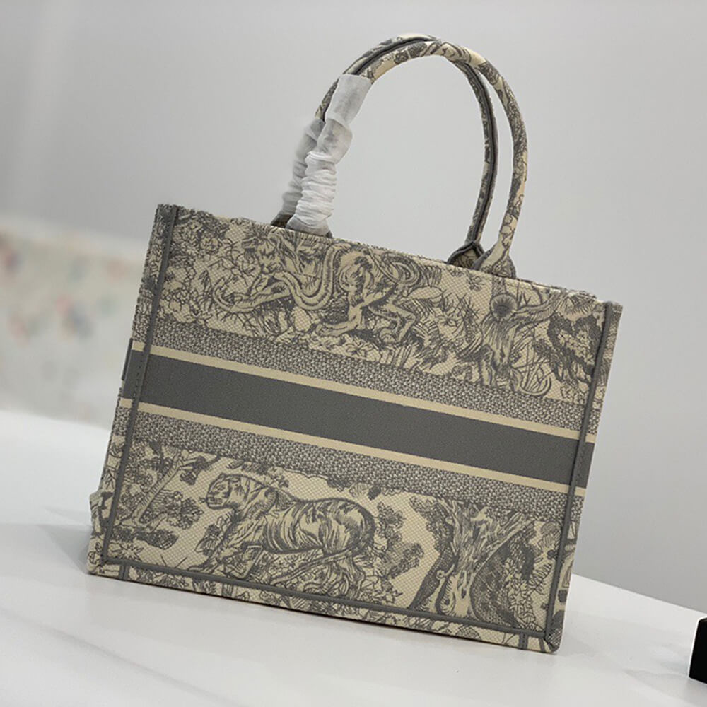 SMALL DIOR BOOK TOTE - Image 4