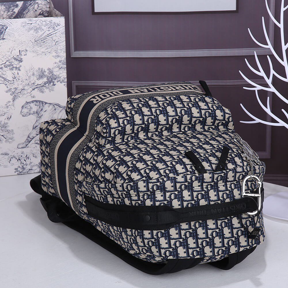 DIORTRAVEL BACKPACK - Image 4