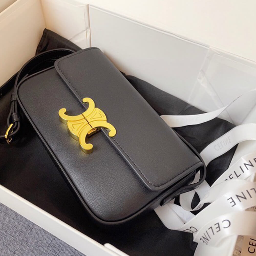 Black CELINE TRIOMPHE SHOULDER BAG - Image 4