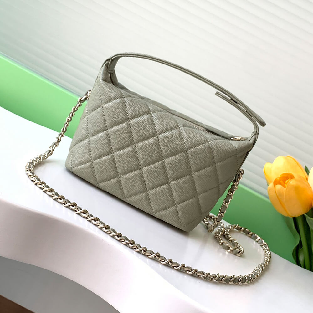 CHANEL 25C hobo bag - Image 4