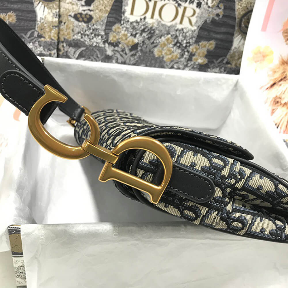 Dior SADDLE BAG - Image 4