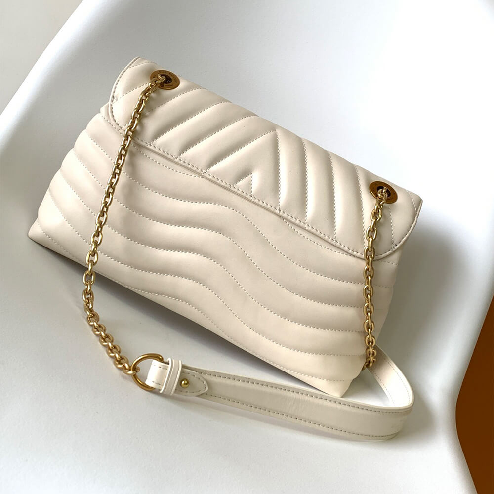 LV New Wave Chain Bag GM - Image 4