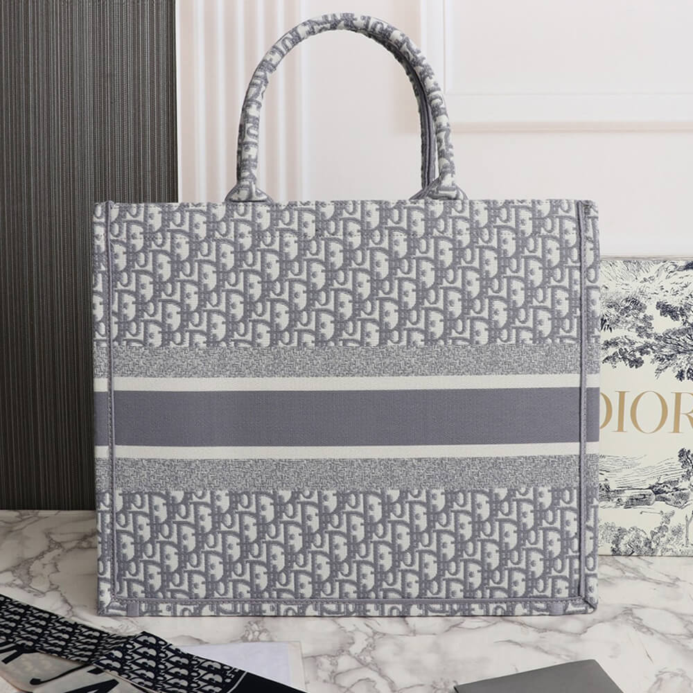 LARGE DIOR BOOK TOTE - Image 4