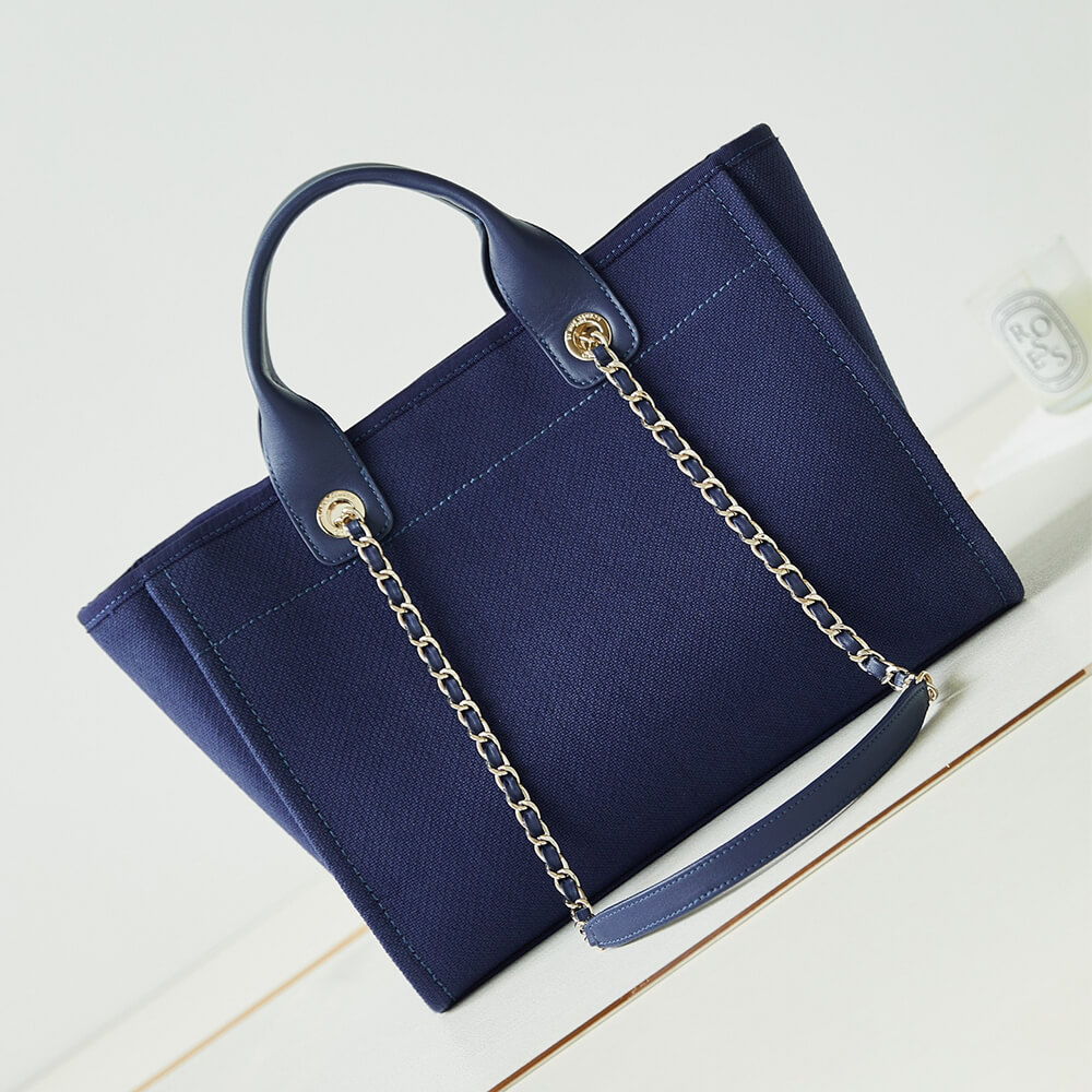 Chanel Small Tote Bag - Image 4