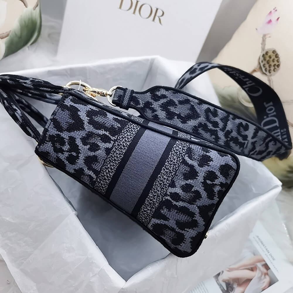 DIOR MEDIUM LADY D-LITE BAG - Image 4