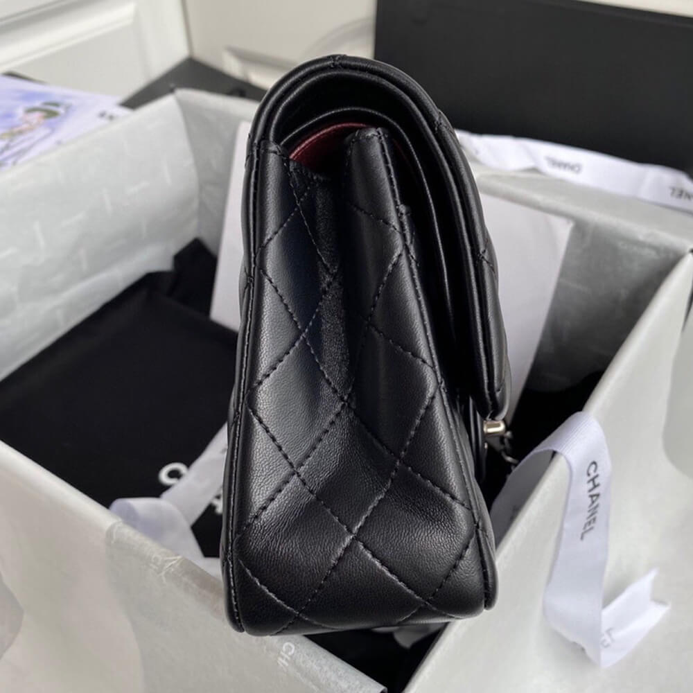 CHANEL CLASSIC HANDBAG - Image 4