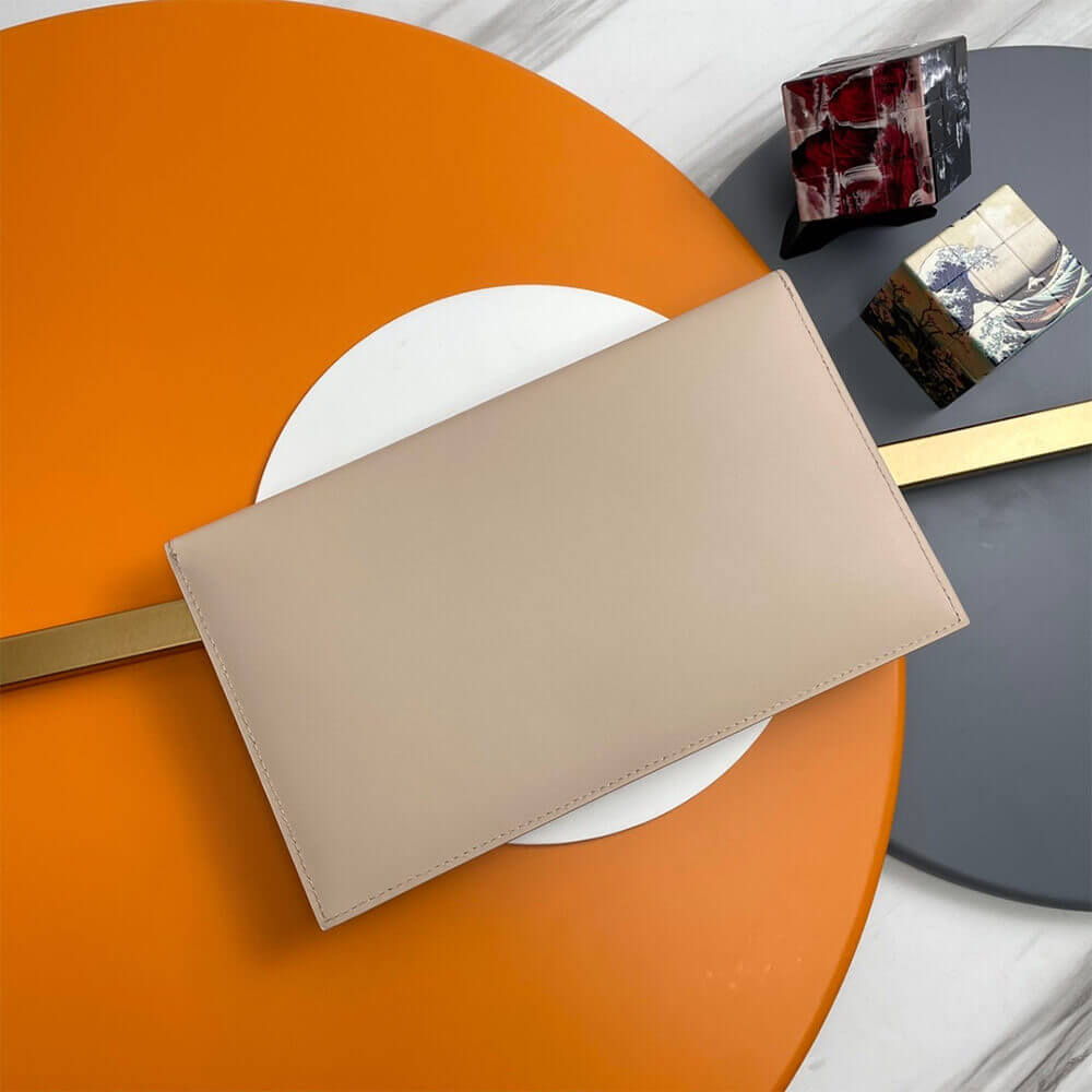 dark YSL UPTOWN POUCH IN GRAIN DE POUDRE EMBOSSED LEATHER - Image 4