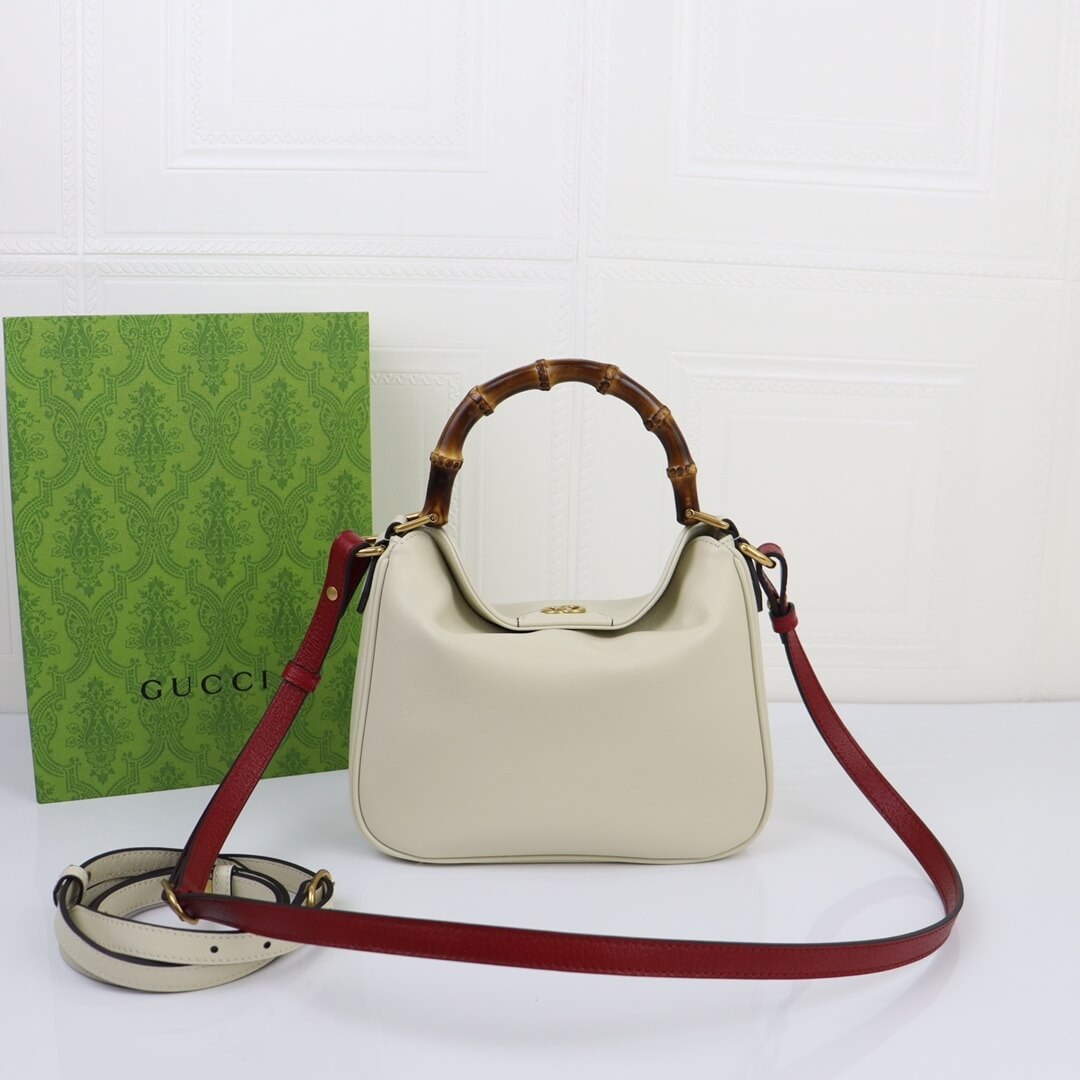 Gucci Diana Bamboo Small Shoulder Bag - Image 4