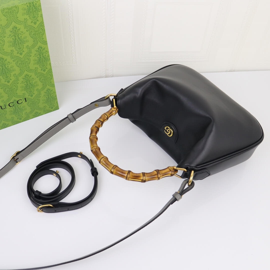 Gucci Diana Medium Shoulder Bag - Image 5