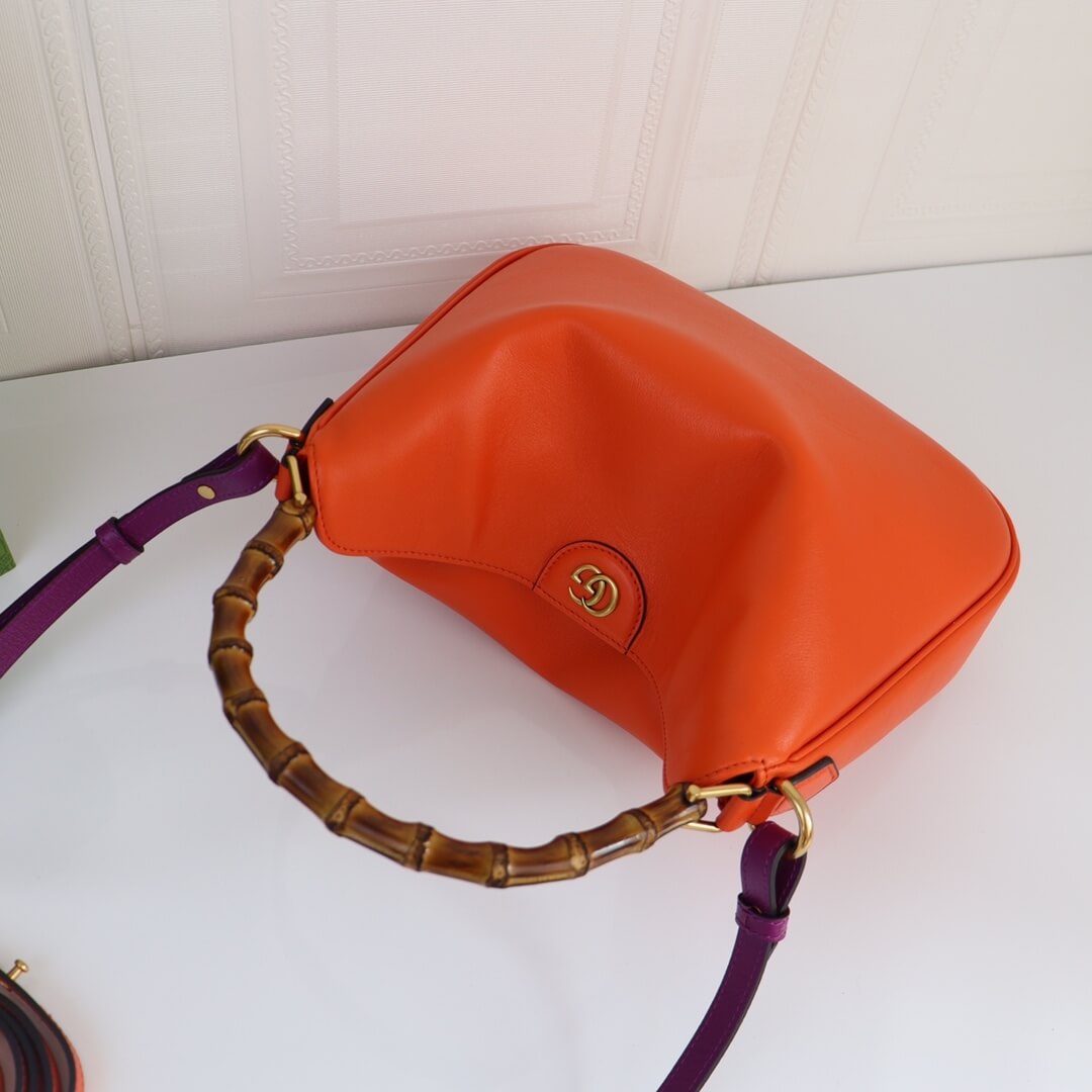 Gucci Diana Medium Shoulder Bag - Image 5