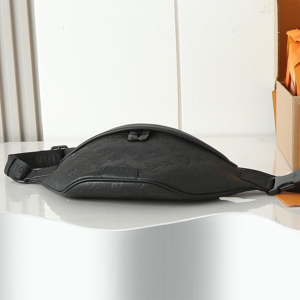 LV Discovery Bumbag PM - Image 5