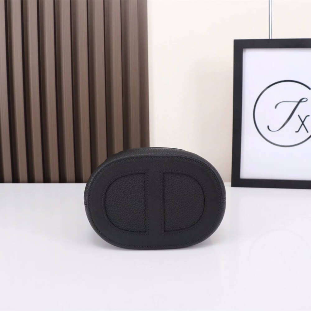 Hermes loop bag - Image 5