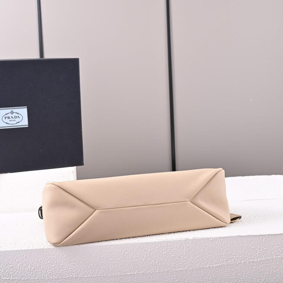 Prada Aimee large leather shoulder bag - Image 5